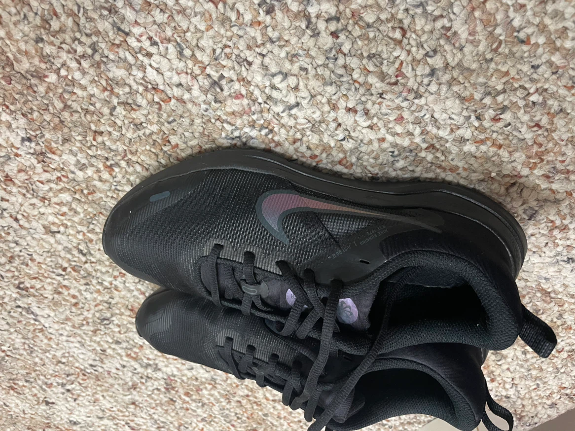 Nike Downshifter 12 Youth Running Shoes - photo 3