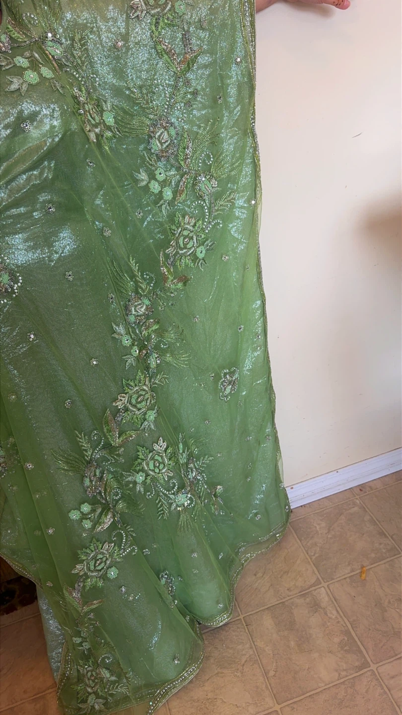 Green Embellished Kaftan Dress - photo 2