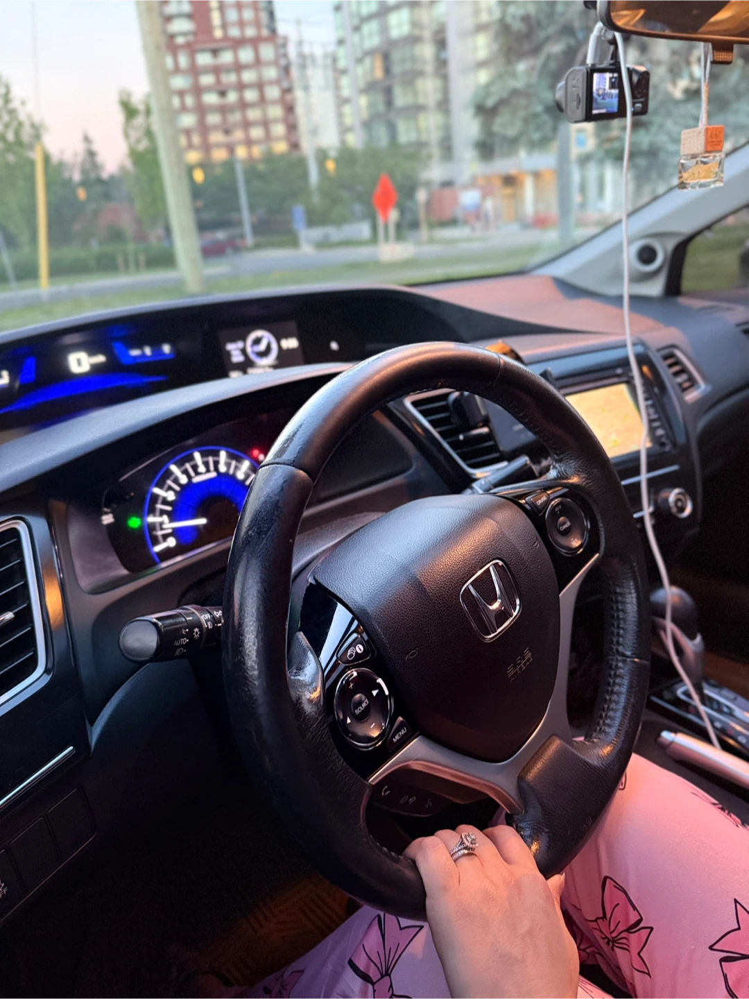 Honda Civic Sedan - photo 4