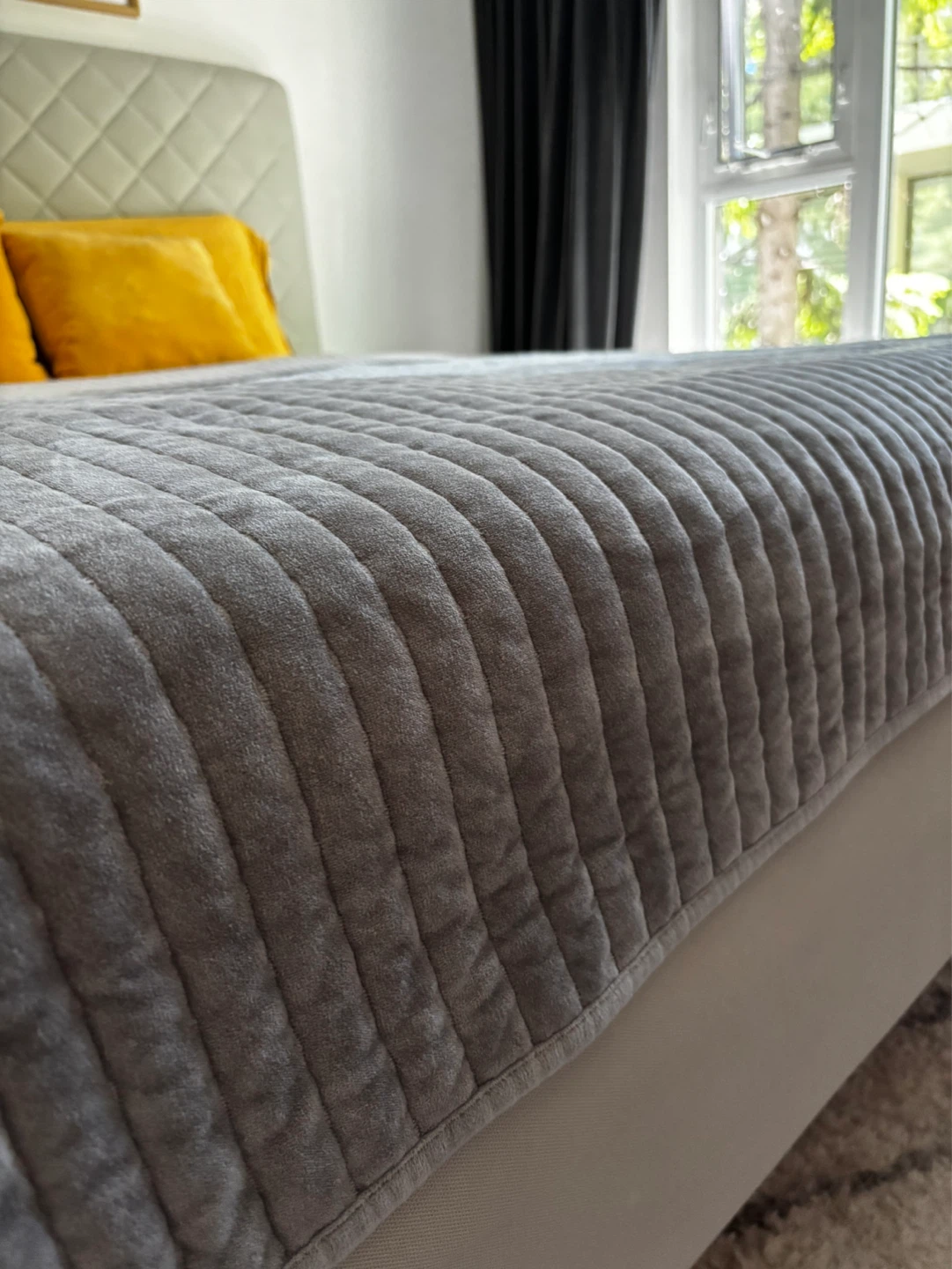 Grey Quilted Bed Cover - photo 2