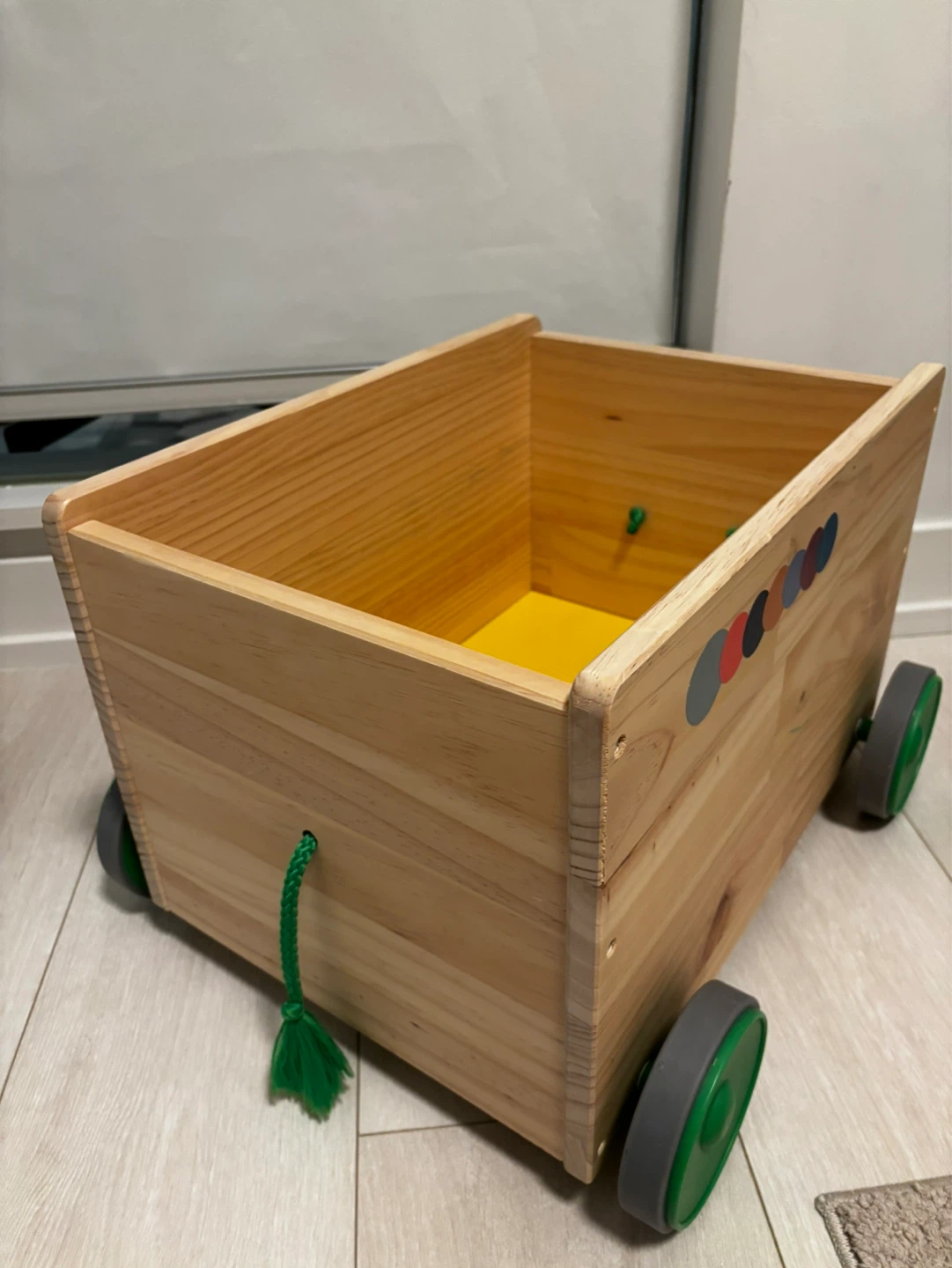 Wooden pull-along toy wagon - photo 2