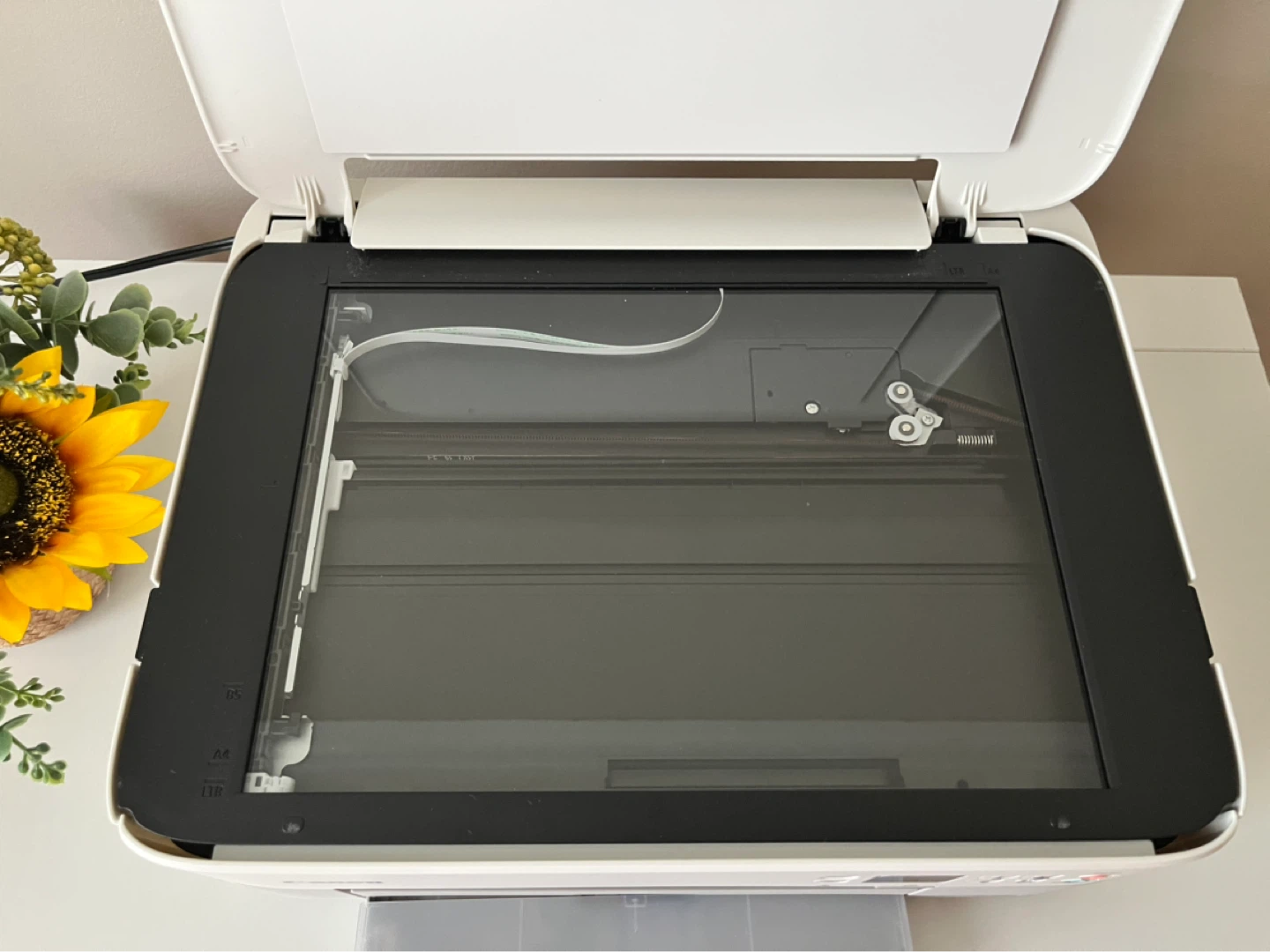 Canon PIXMA TS6420a Wireless All-In-One Inkjet Printer - photo 2