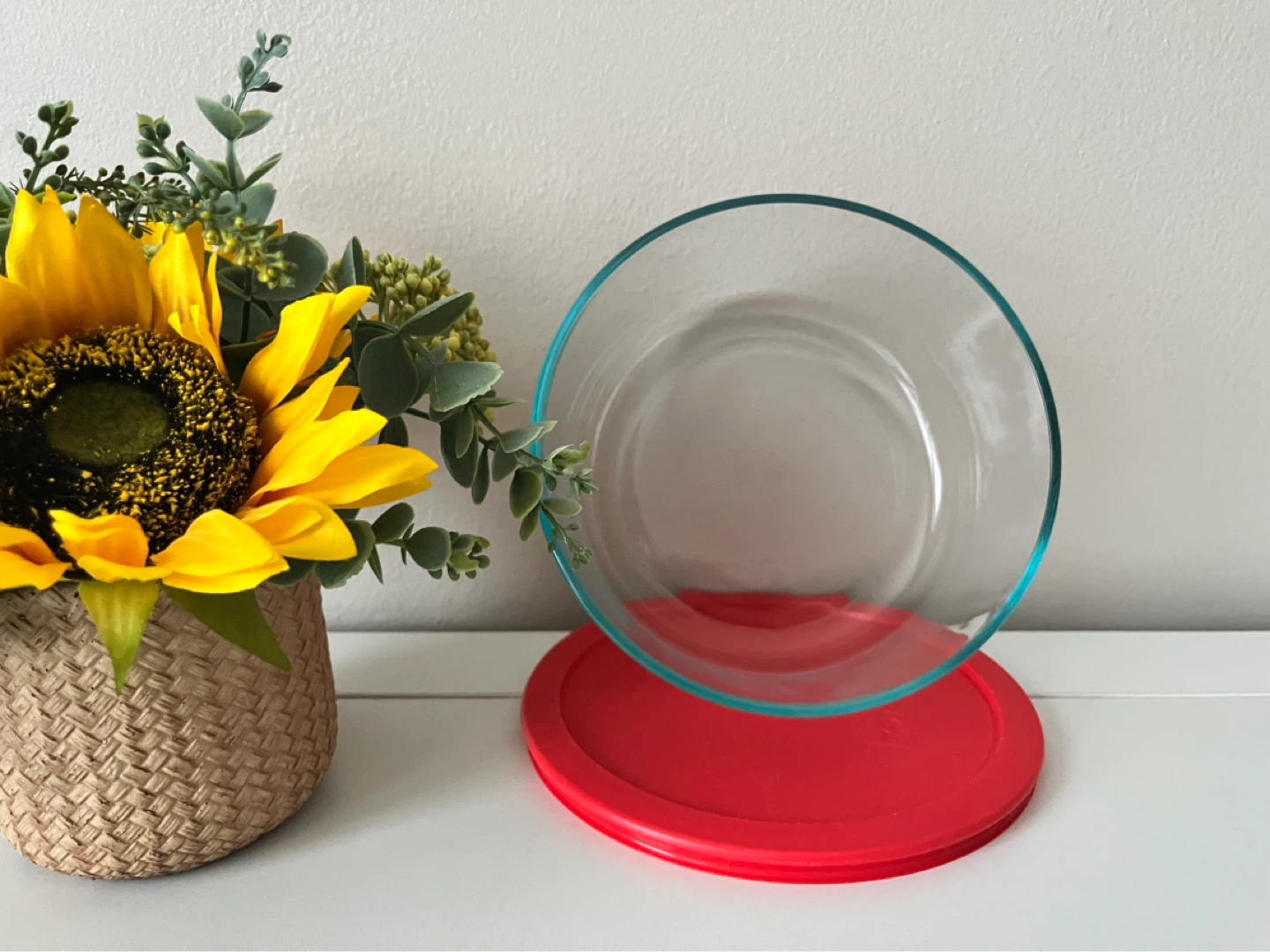 Pyrex Glass Bowl with Red Lid