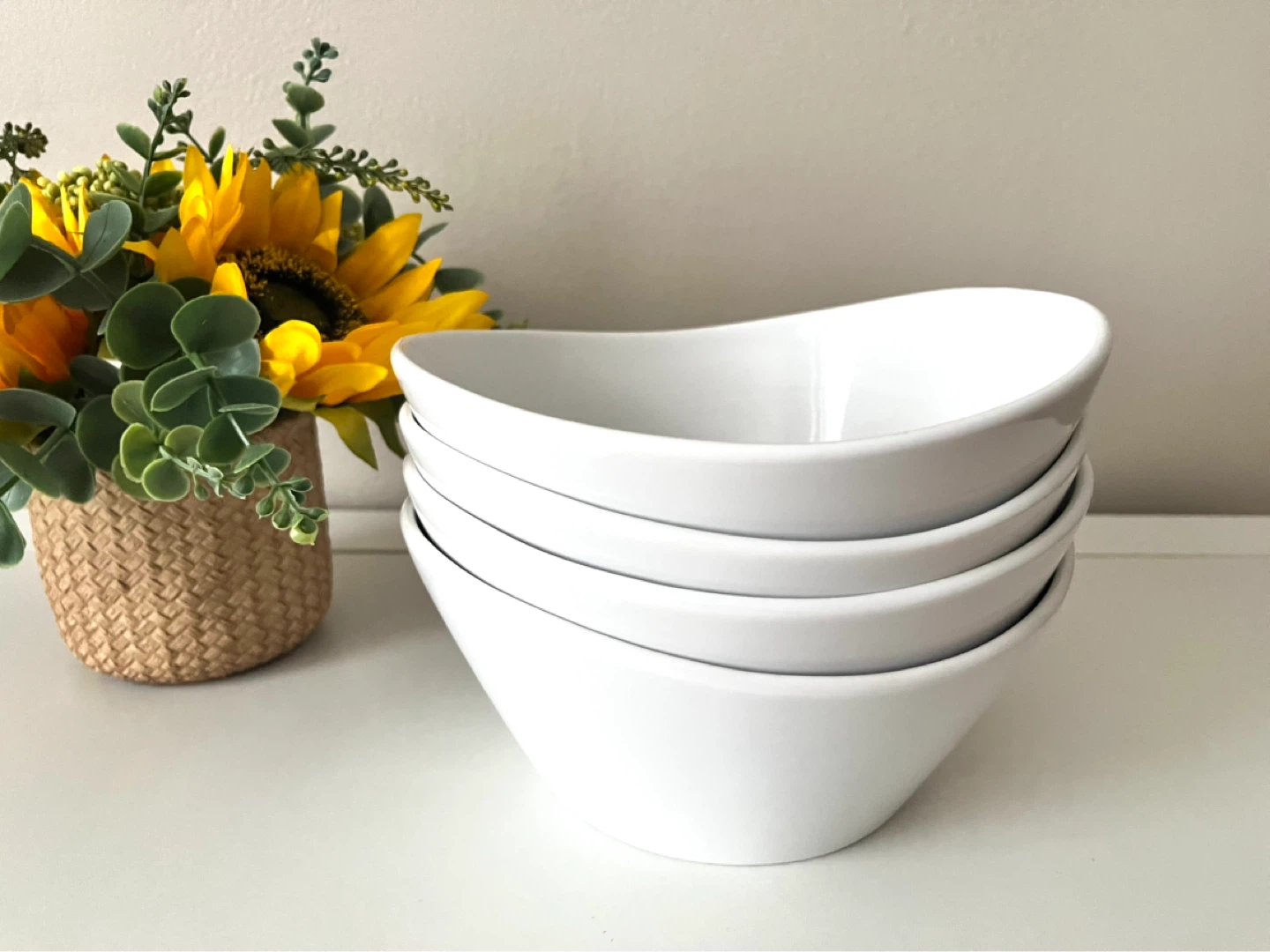 Set of 4 Overandback White Porcelain Bowls - photo 2