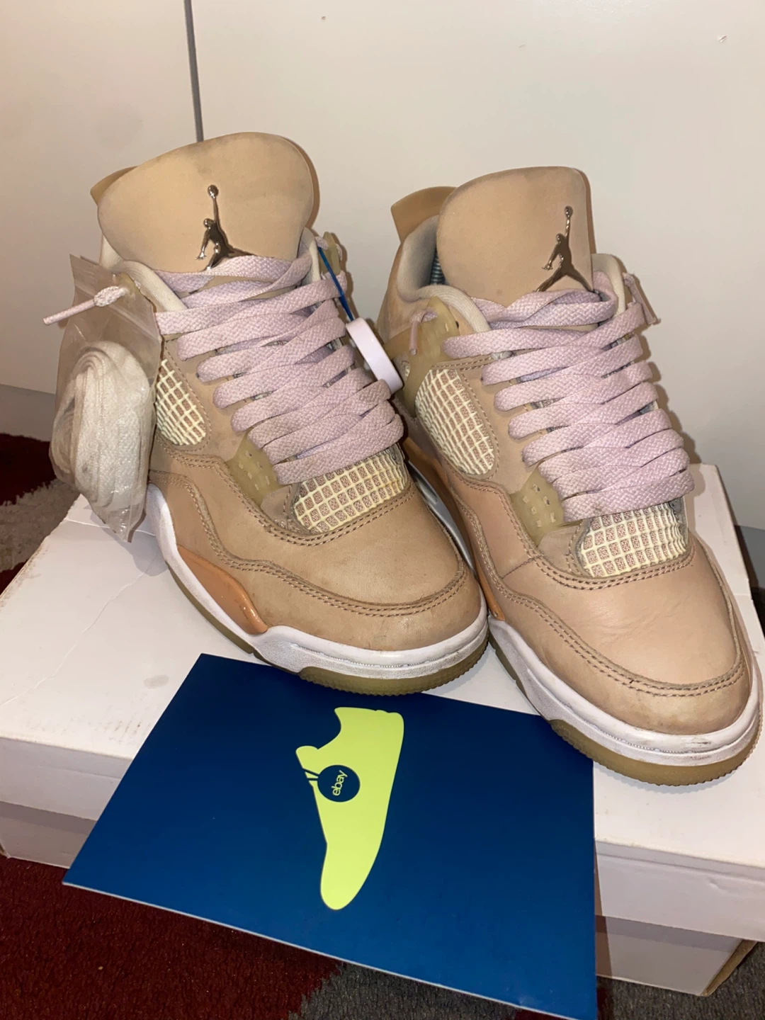 Nike Air Jordan 4 Retro WMNS Shimmer Size 7