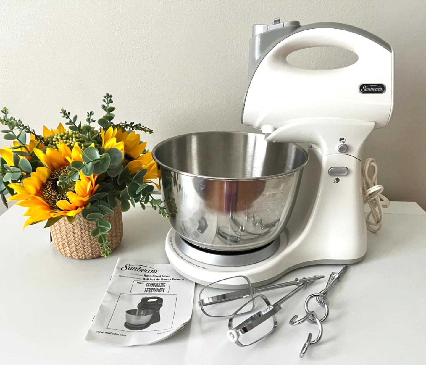 Sunbeam Hand Mixer
