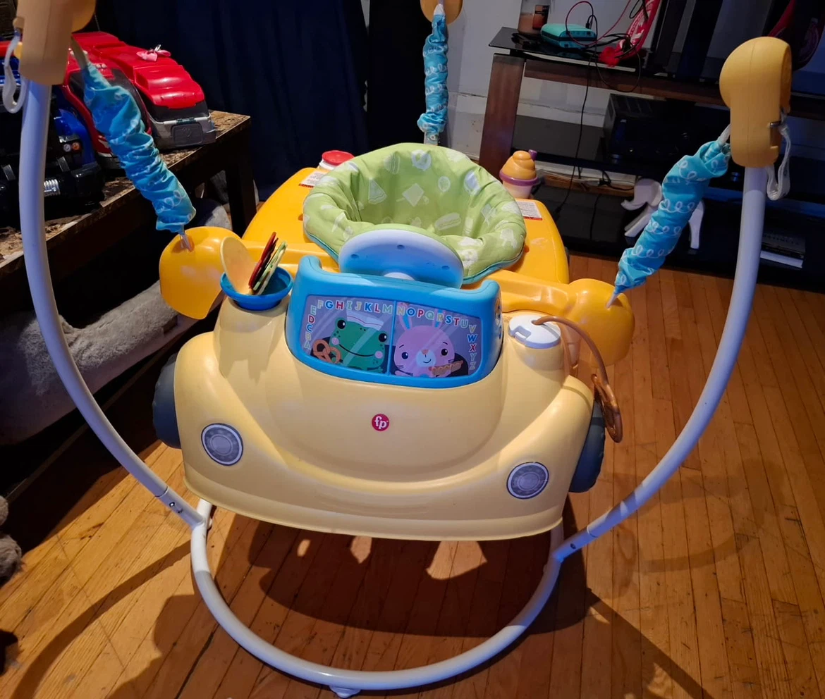 Fisher-Price Laugh & Learn Jump and Play Piano Bouncer