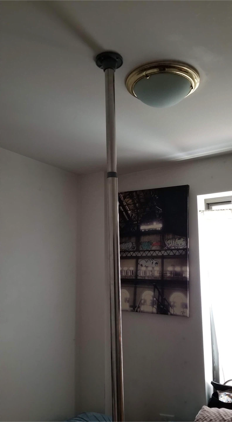 Adjustable Pole Dancing Pole