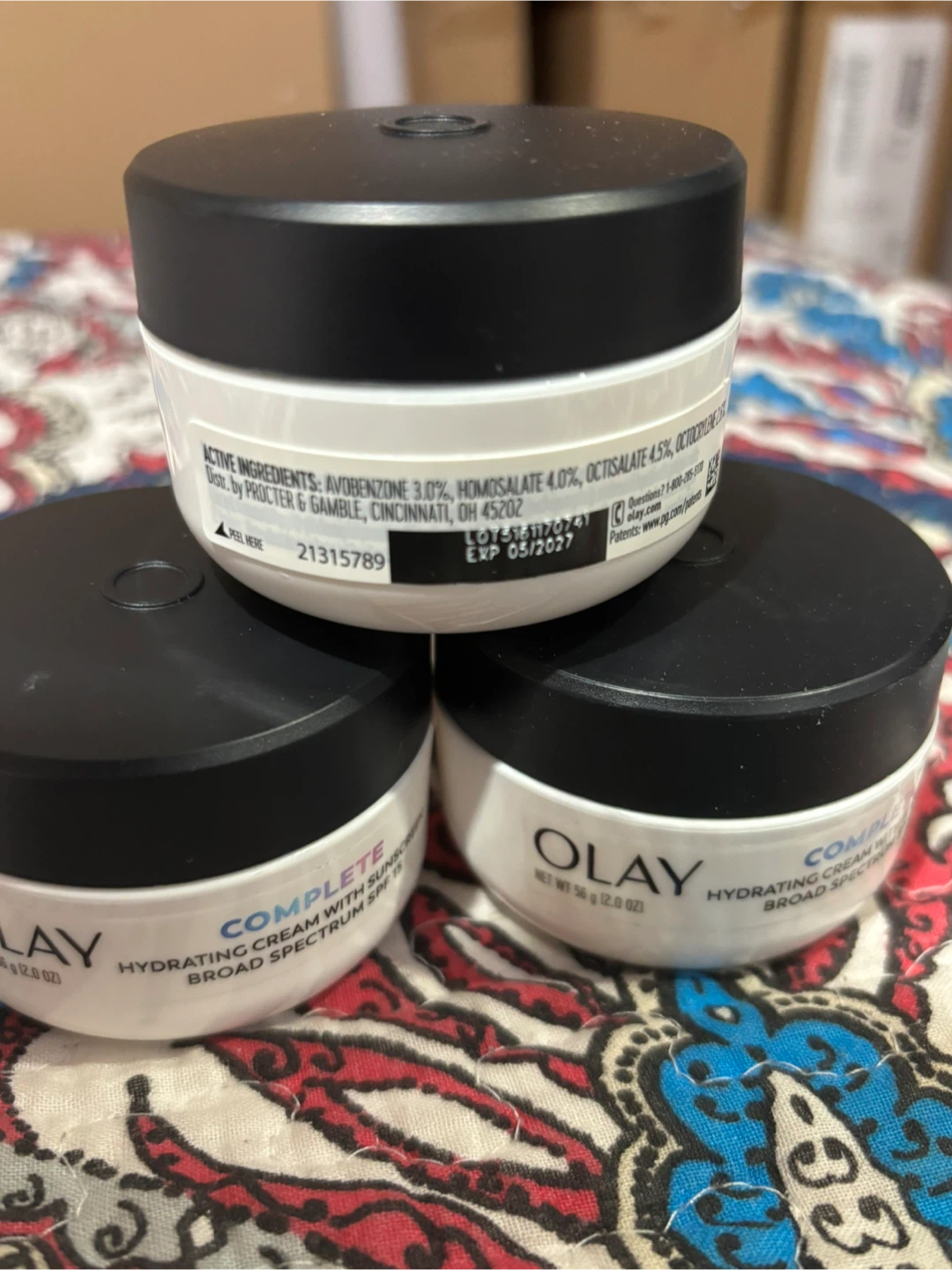 Olay Complete Hydrating Cream with Sunscreen SPF 15 - photo 2