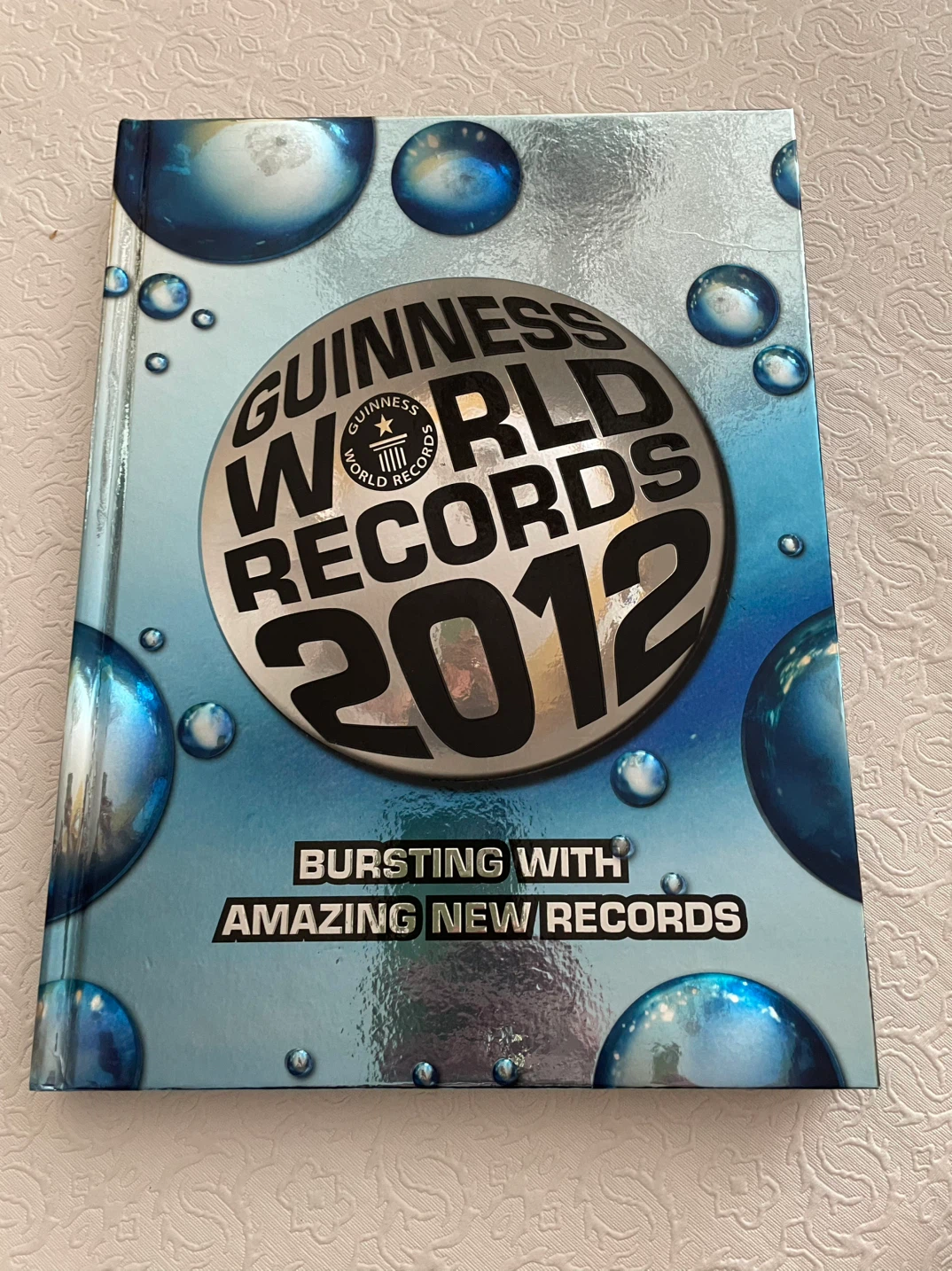 Guinness World Records 2012 Book