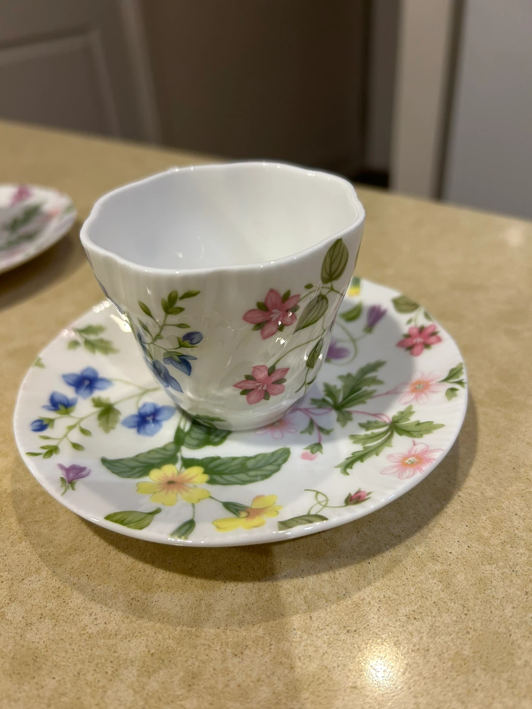 Queen's Fine Bone China Meadow Collection Set - photo 5