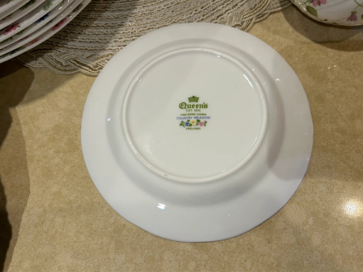 Queen's Fine Bone China Meadow Collection Set - photo 4