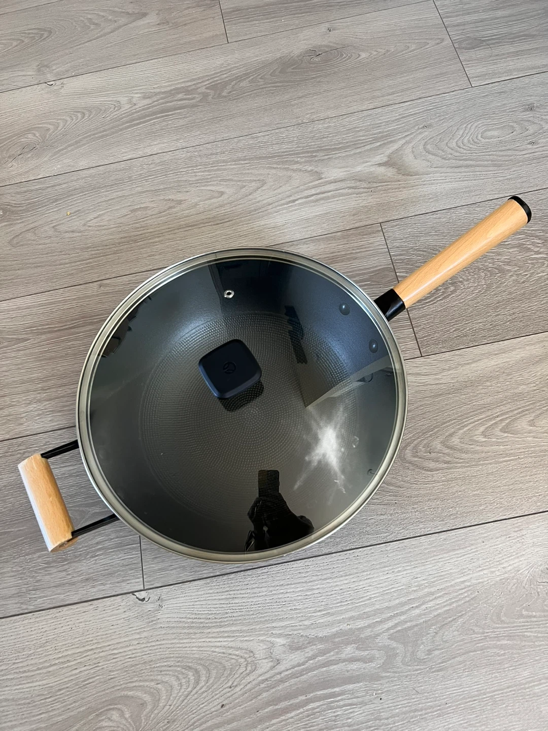 Paderno Wok with Glass Lid