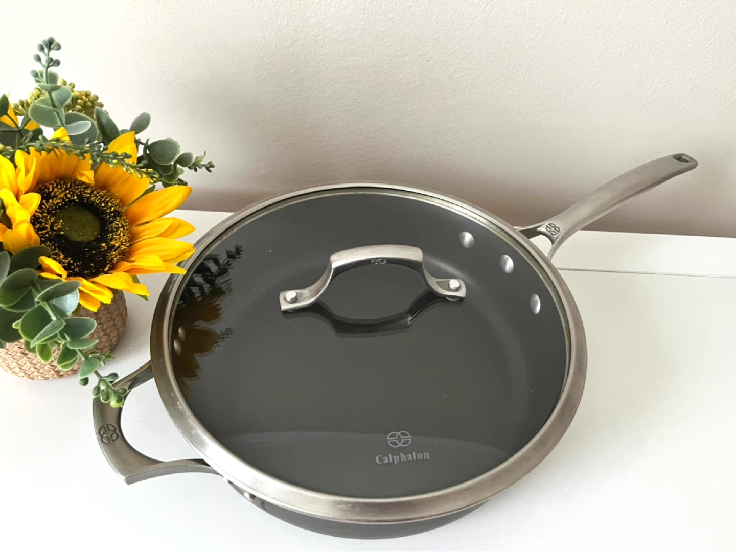 Calphalon Unison Sear 10-inch Fry Pan with Lid