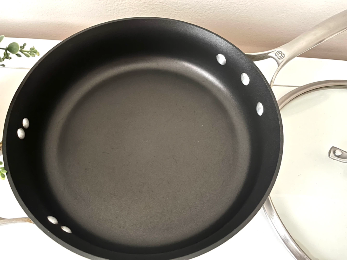 Calphalon Unison Sear 10-inch Fry Pan with Lid - photo 3