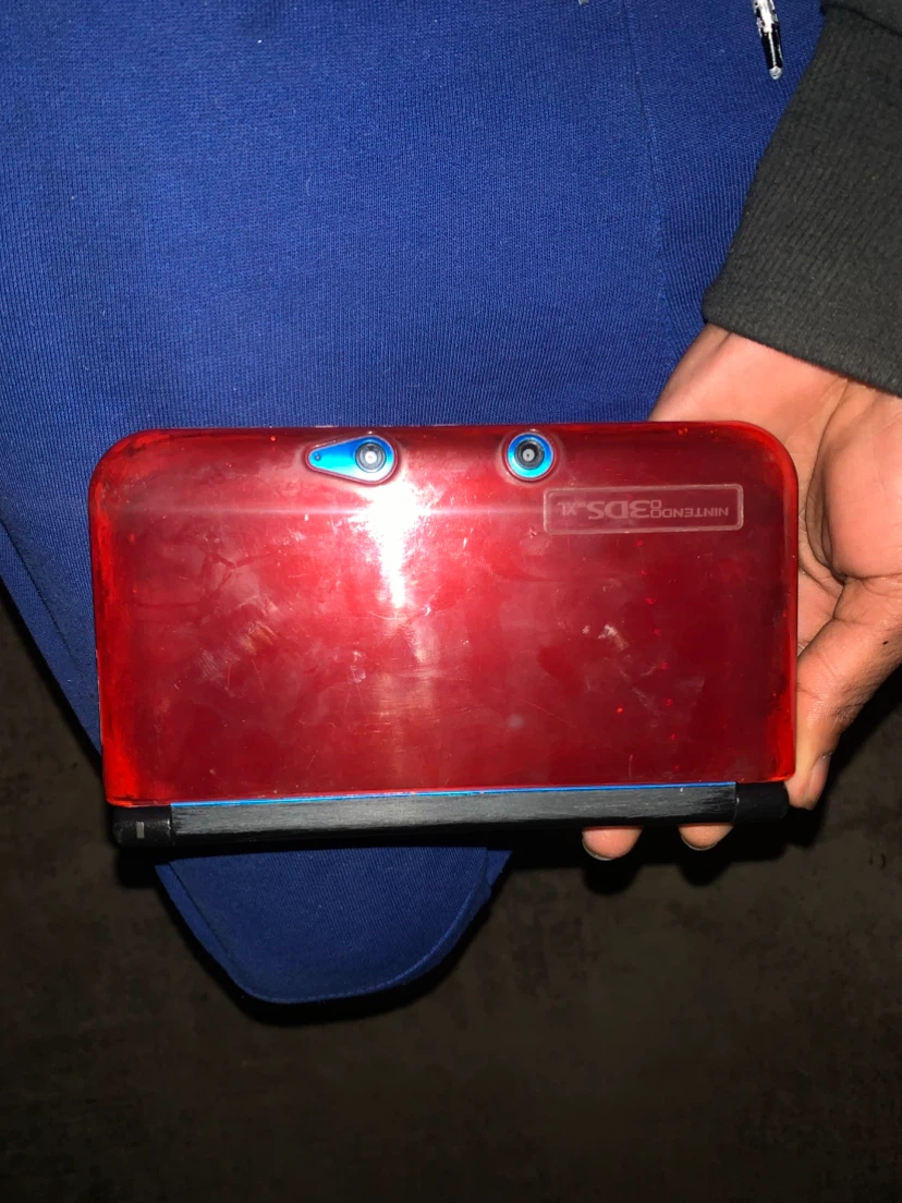 Nintendo 3DS XL Console