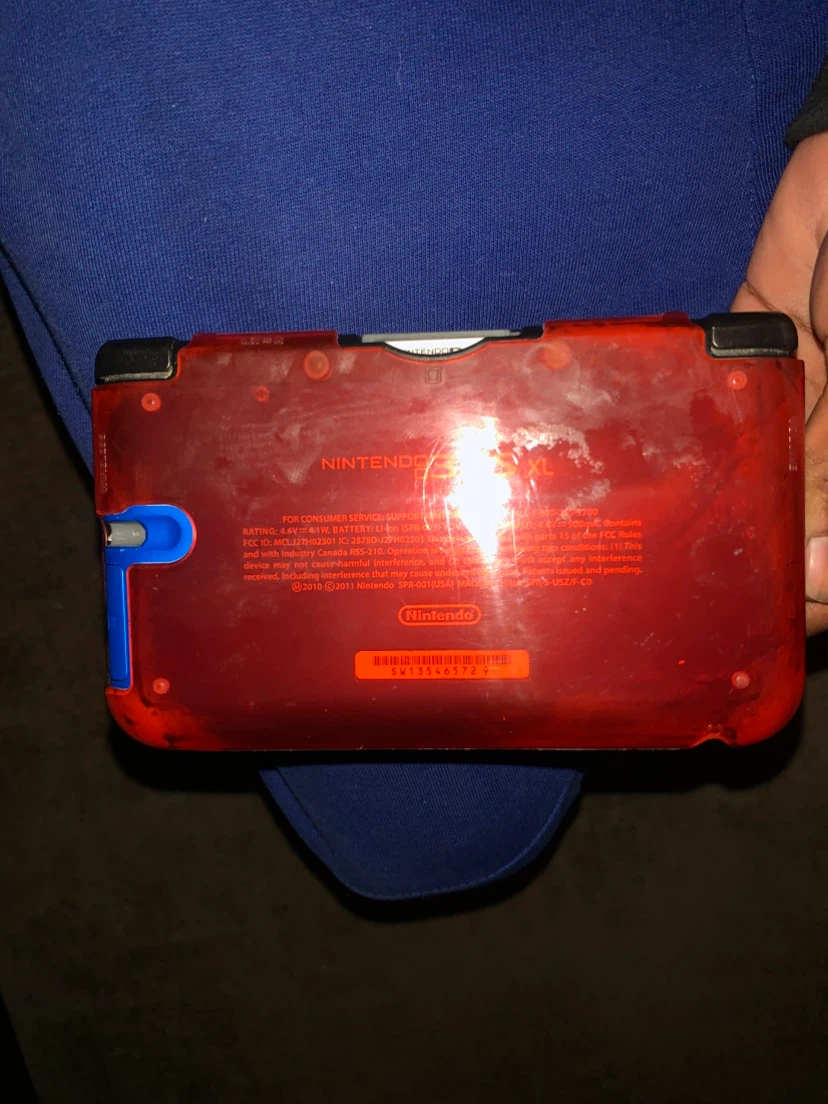 Nintendo 3DS XL Console - photo 2