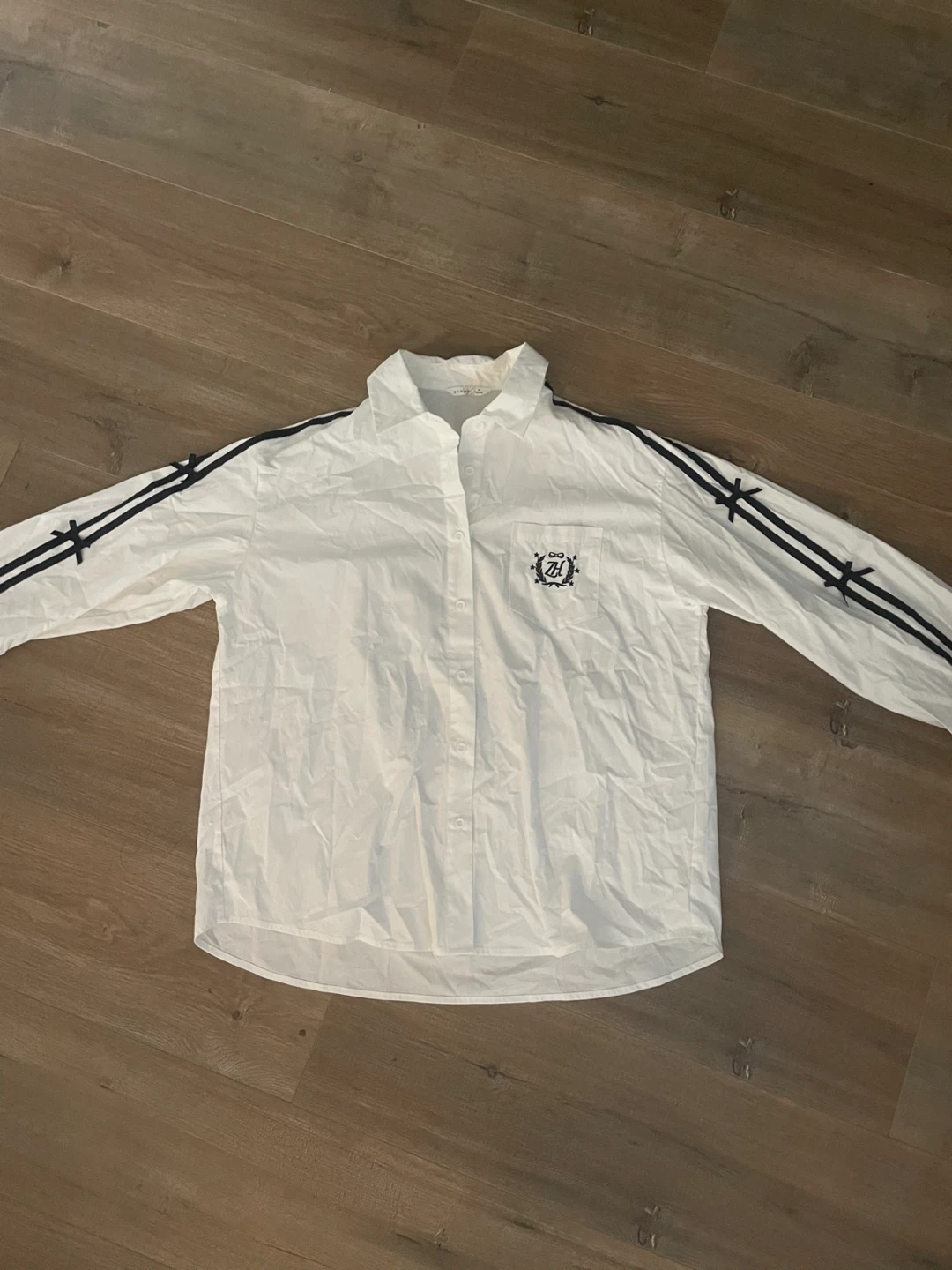 white button up shirt with bow detail