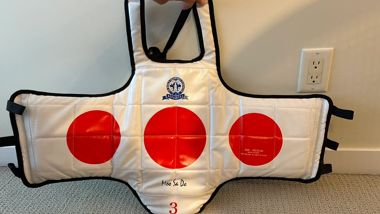 Taekwondo Chest Protector Size Medium - photo 2