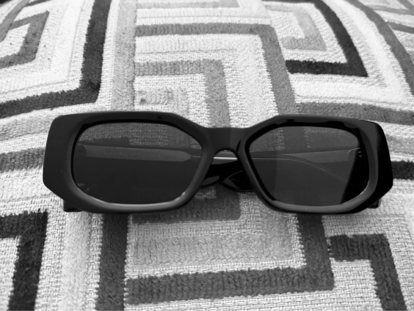 Alante Baugh Sunglasses with Case and Box - photo 3