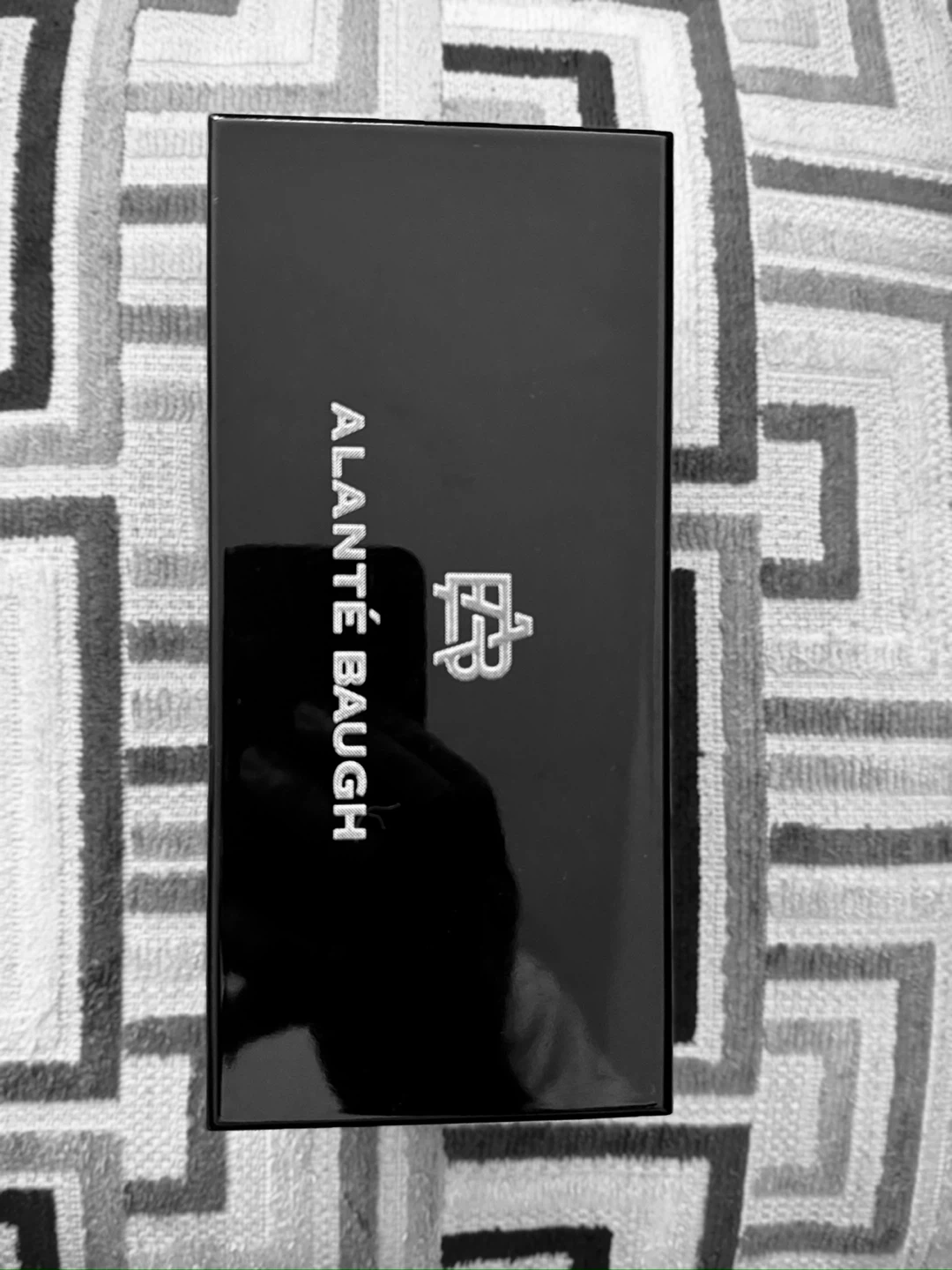 Alante Baugh Sunglasses with Case and Box - photo 2