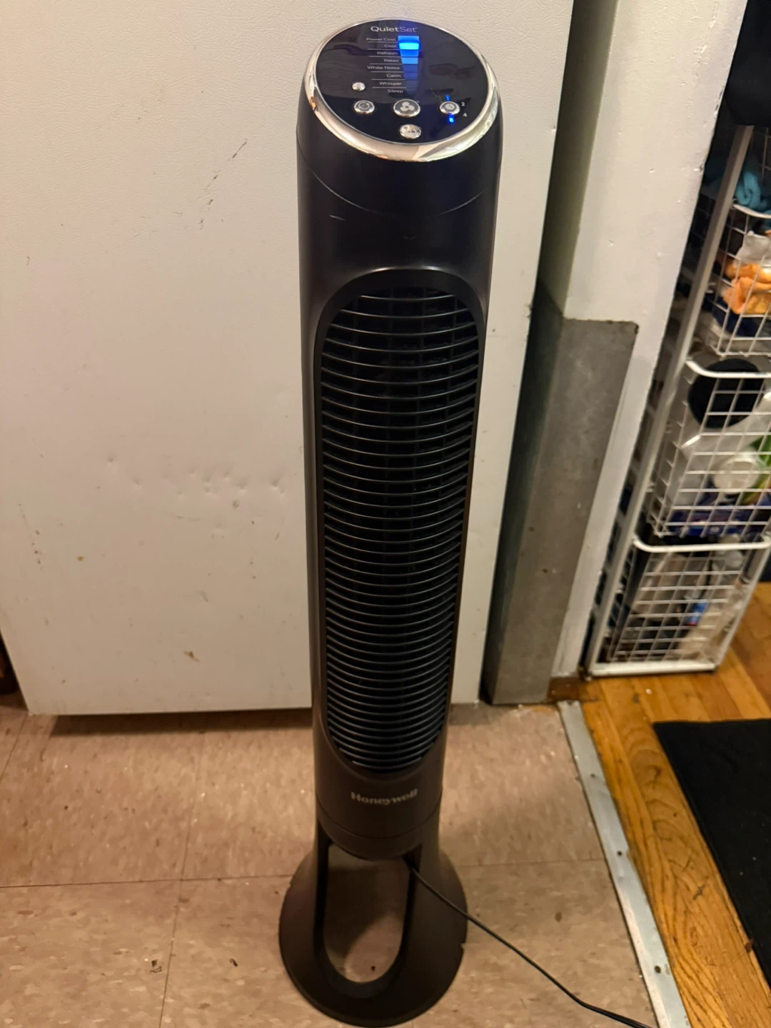 Honeywell QuietSet Tower Fan - photo 3
