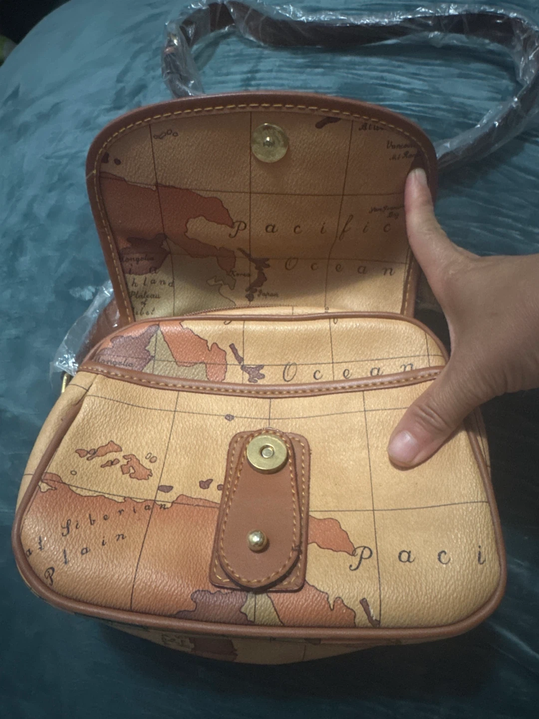 Map Collection Crossbody Bag - photo 2