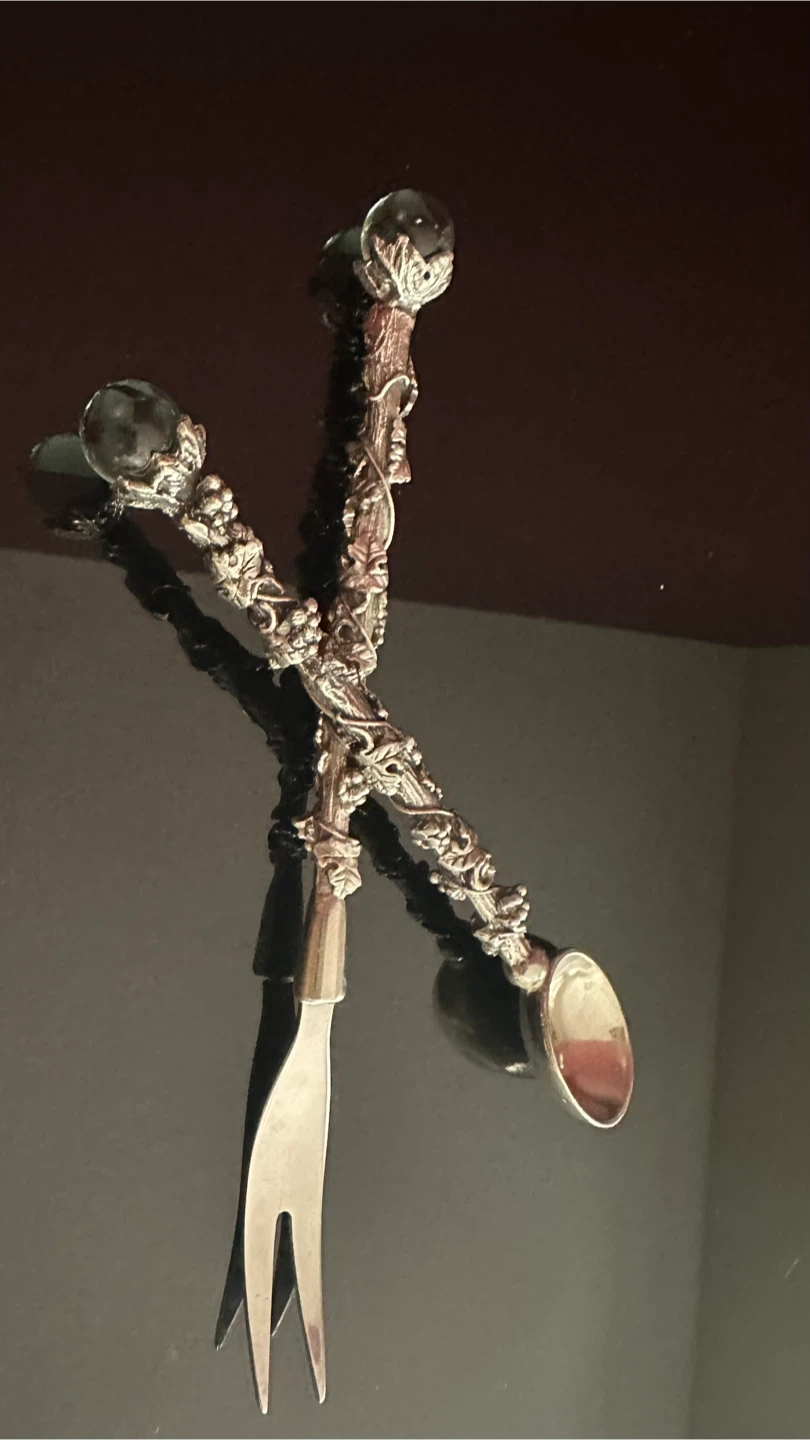 VTG Silver Plated Over Copper Grapevine Motif Collectible Set