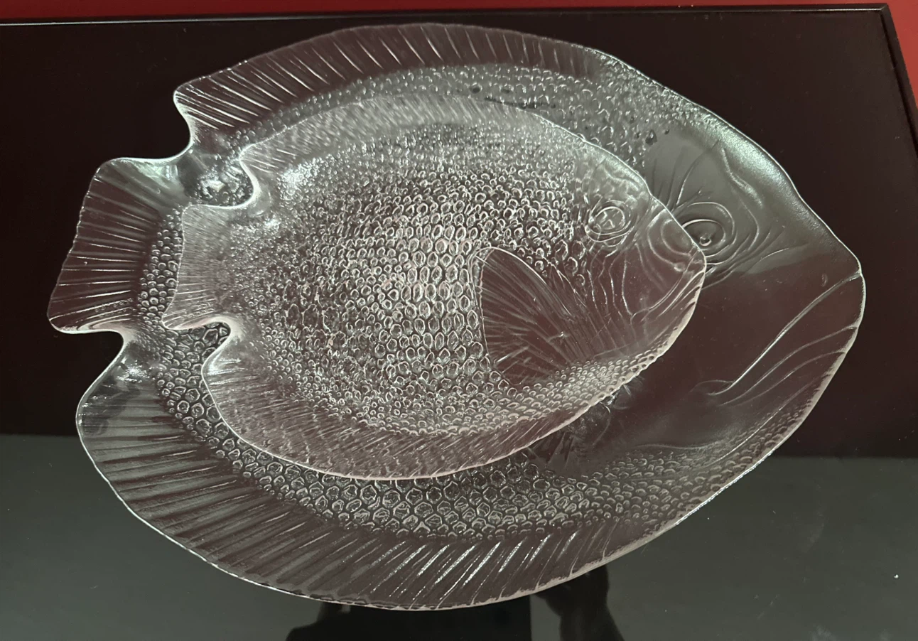 1970s Arcoroc France Poisson Fish Plate Clear- Serving Set Of 2 - photo 3
