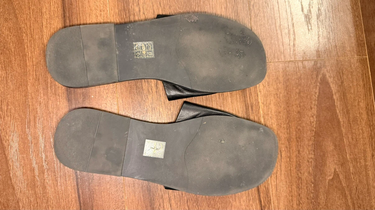 Steve Madden Black Leather Slide Sandals, Size 40 - photo 3