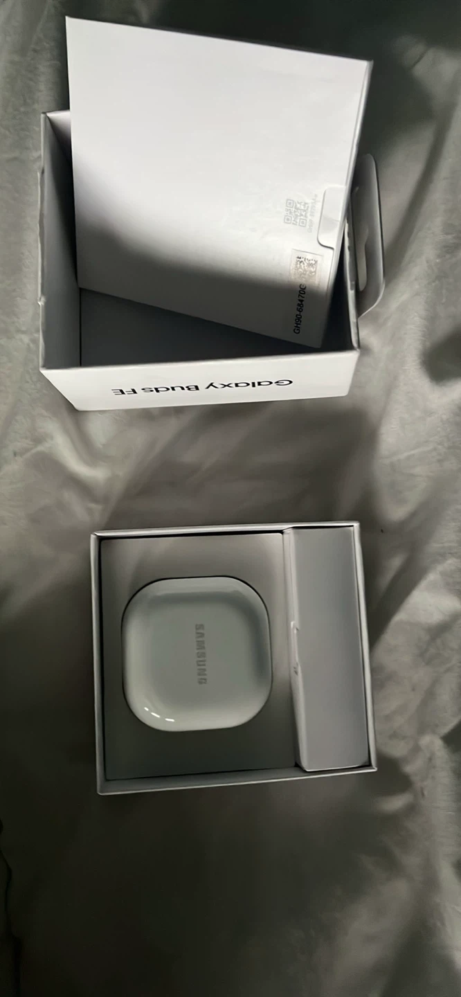 Samsung Galaxy Buds FE - photo 2