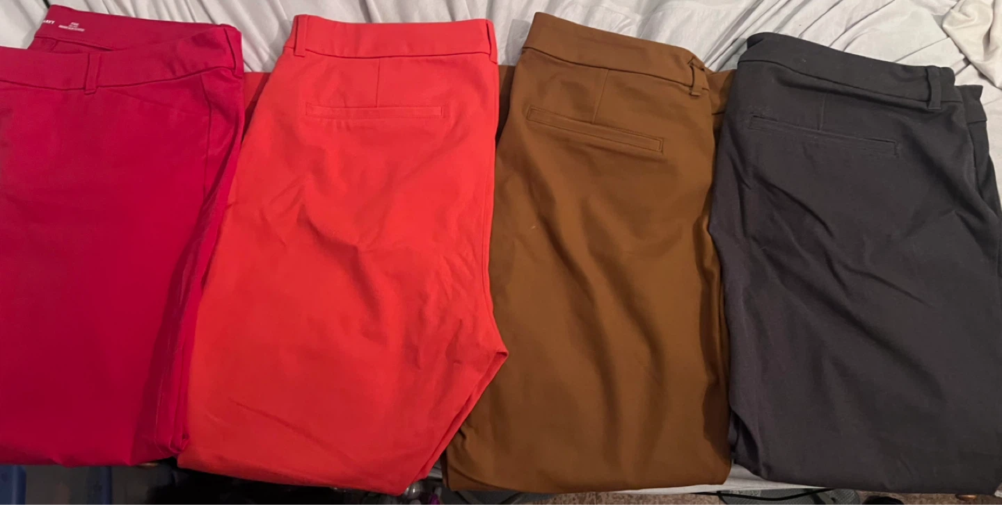 Old Navy Pixie Skinny Pants 14