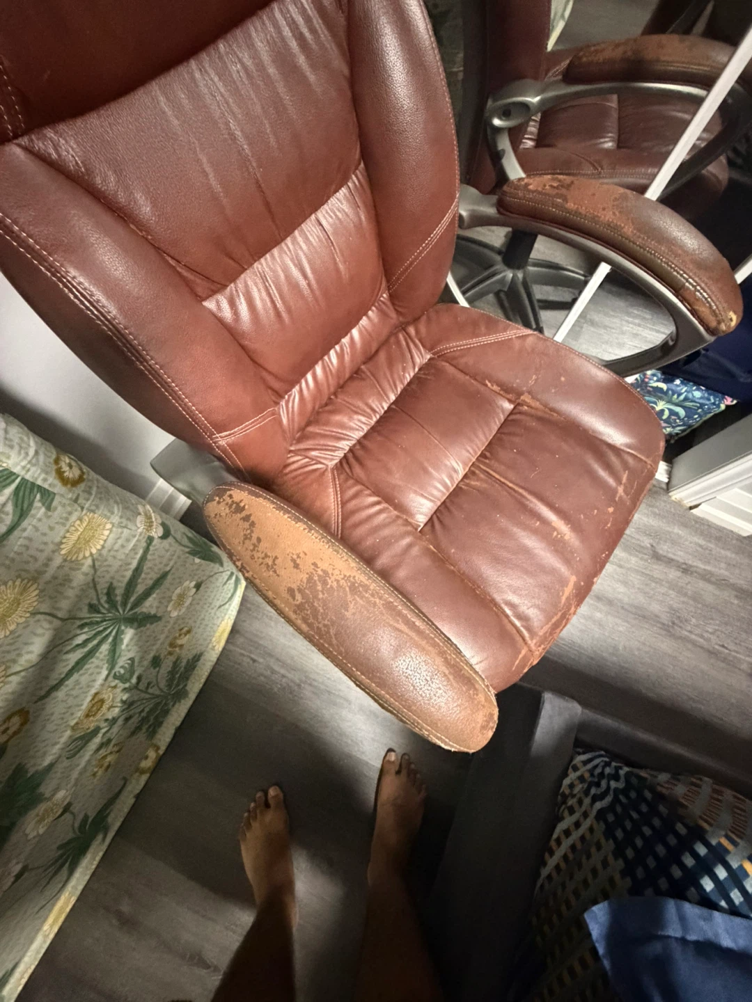Brown Faux Leather Office Chair - photo 3