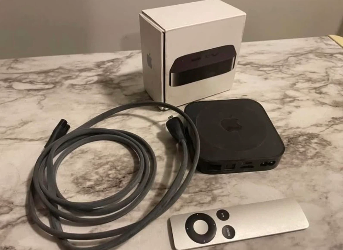 Apple TV (1st Gen) Model A1378 with Remote and Box