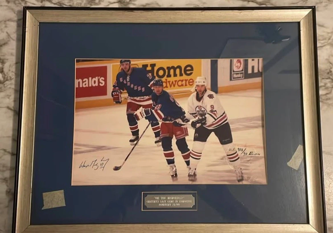 Limited Edition Autographed Wayne Gretzky Photo - Last Game