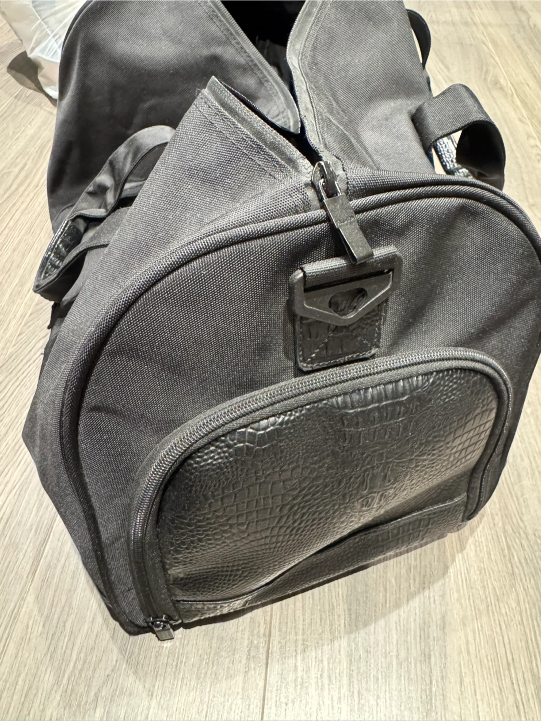 Black Canvas Duffle Gym / Travel Bag Large Capacity - photo 3