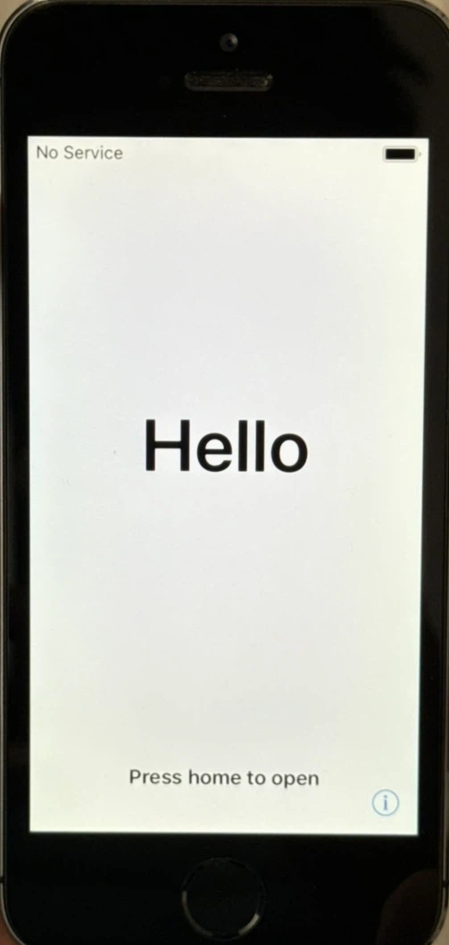Space Grey iPhone 5s - photo 3