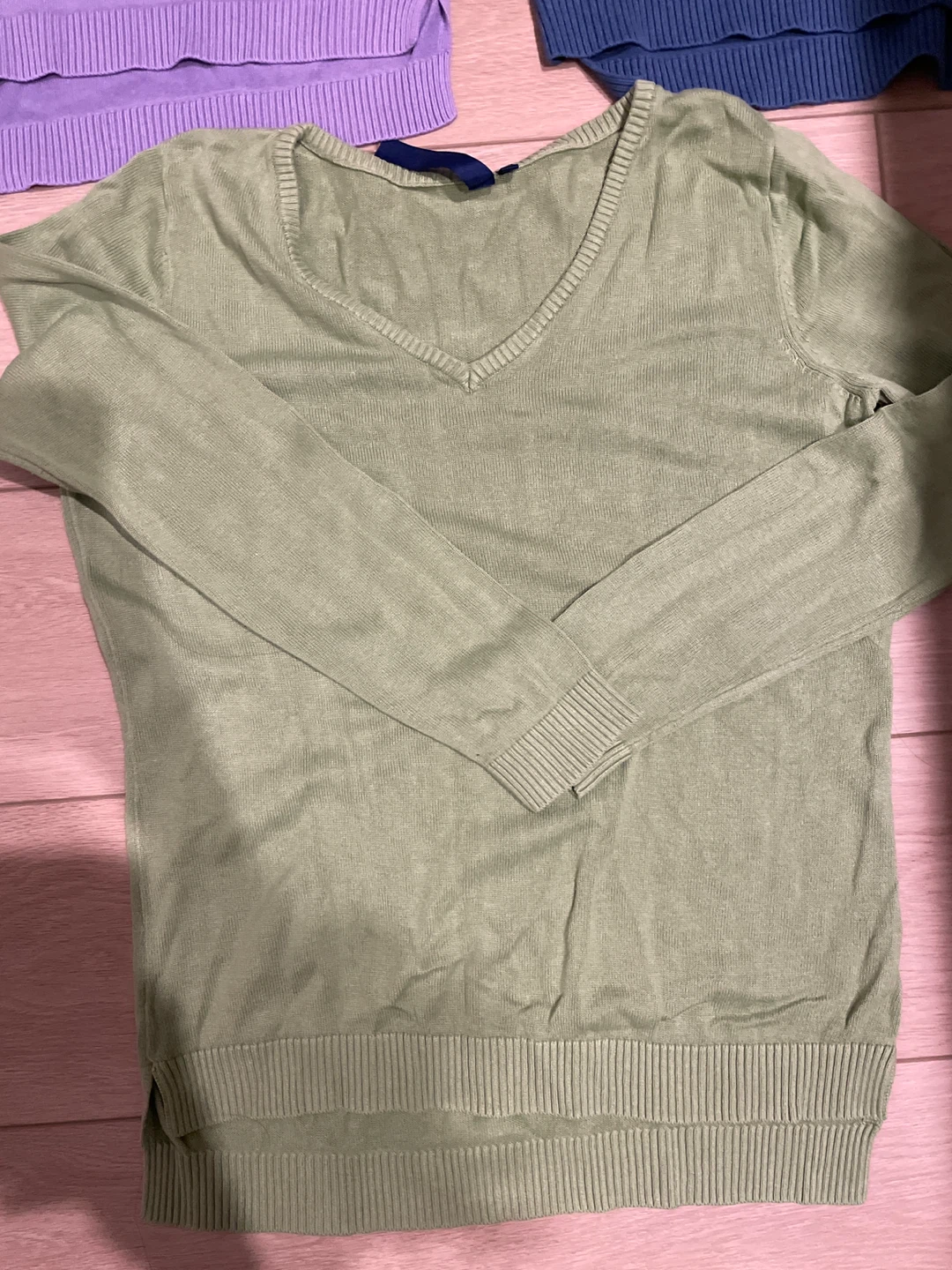 3 JOOT JEANS V-Neck Sweater Size L - photo 2