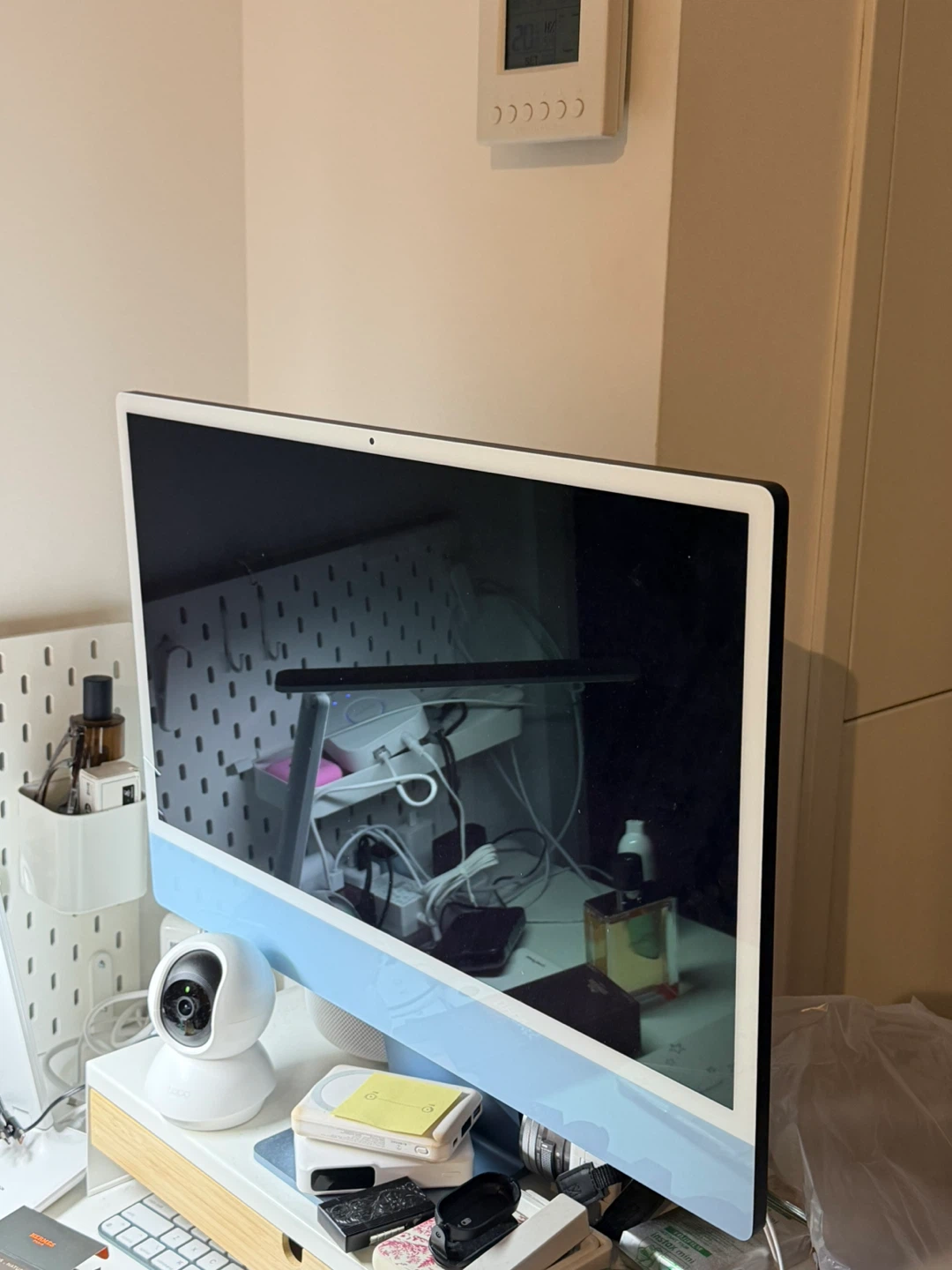 Apple iMac 24" Computer - photo 2