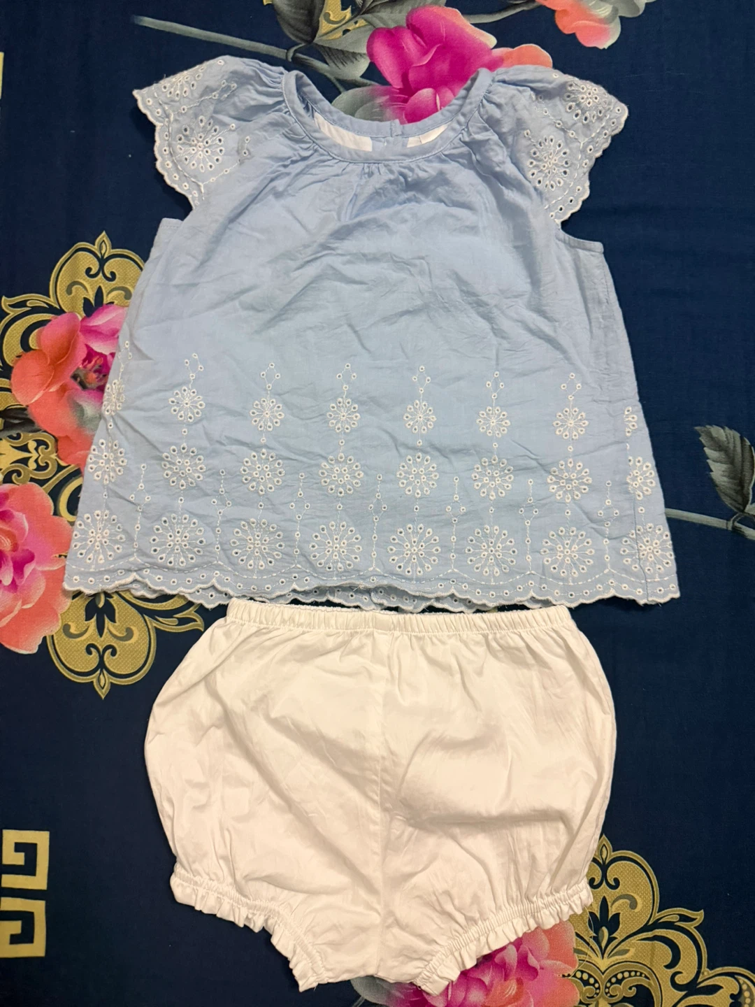 Baby Girl Smocked Dress & Bloomer Set - photo 2