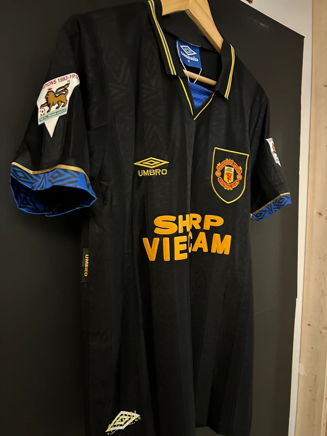 Manchester United 1993-1994 Cantona - photo 5