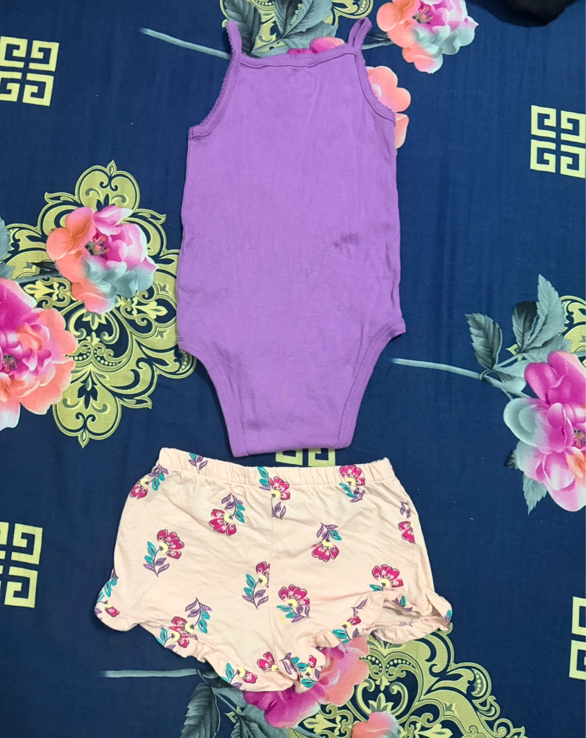Purple Bodysuit and Floral Shorts Set - photo 2