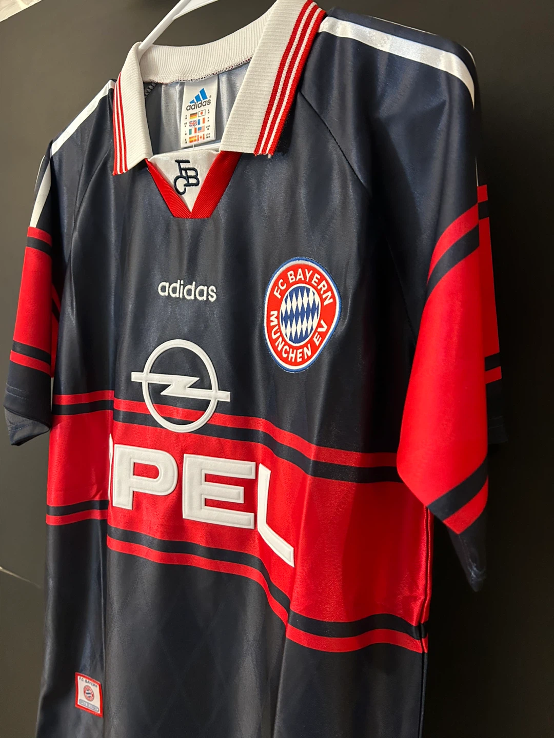 FC Bayern Munich 1999-2000 Opel - photo 4