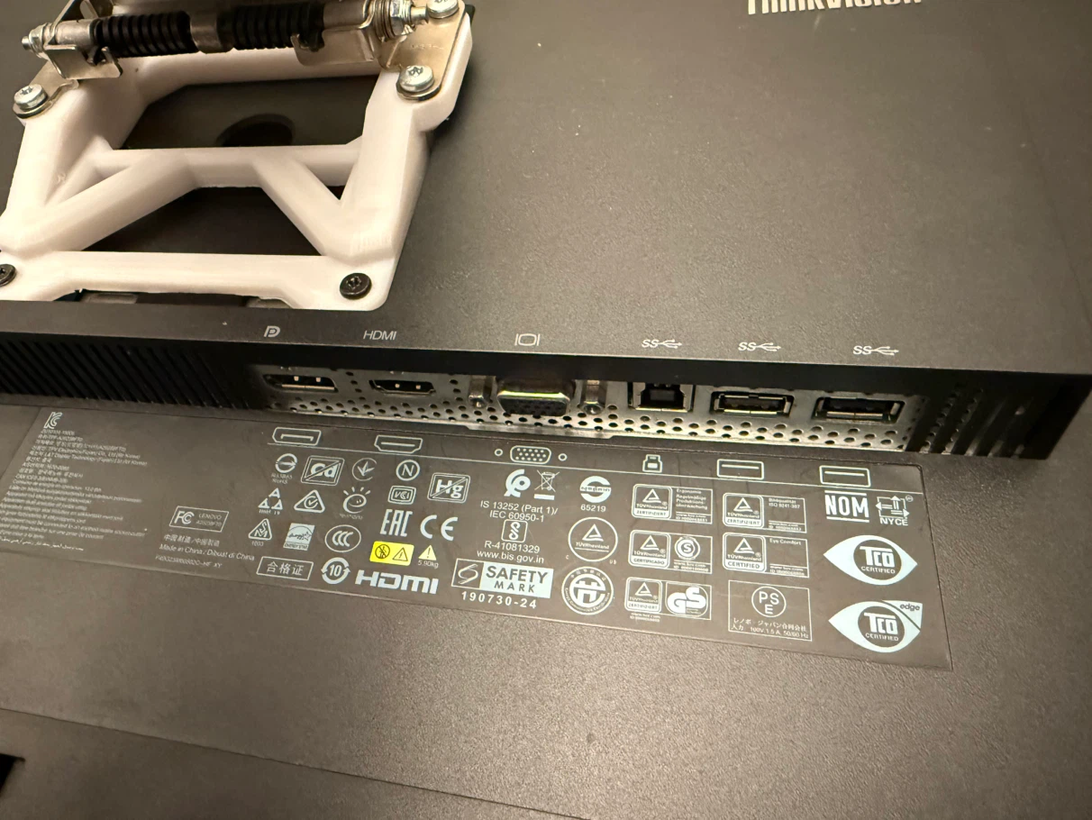 Lenovo ThinkVision T24i-20 Monitor with iMac stand - photo 4