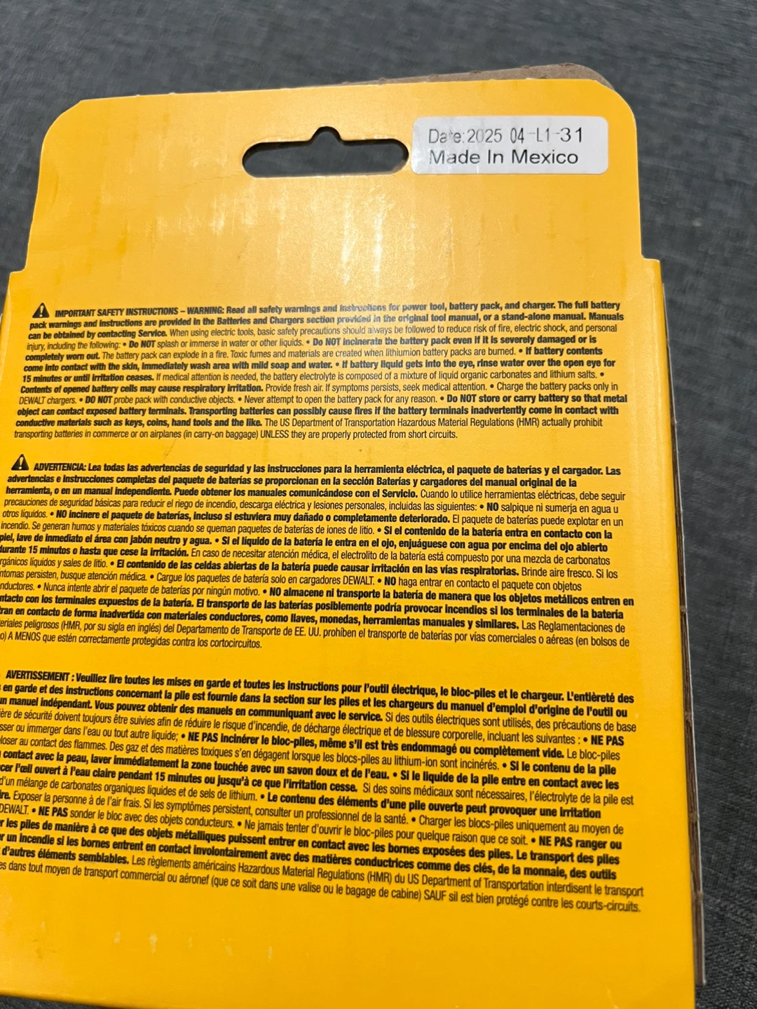 Dewalt 20V battery set - photo 2