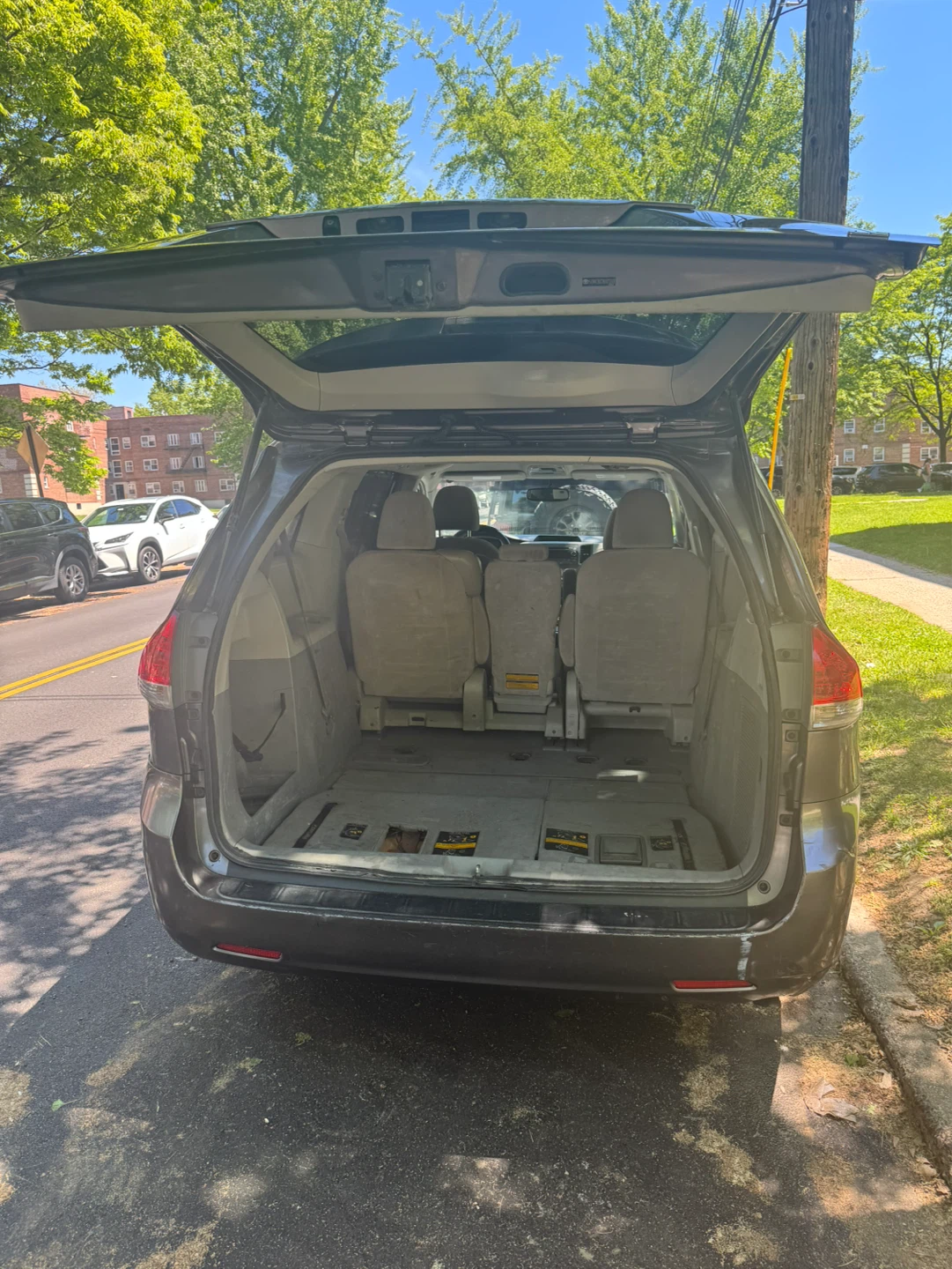 Vendo Toyota Sienna, 2011 - photo 3