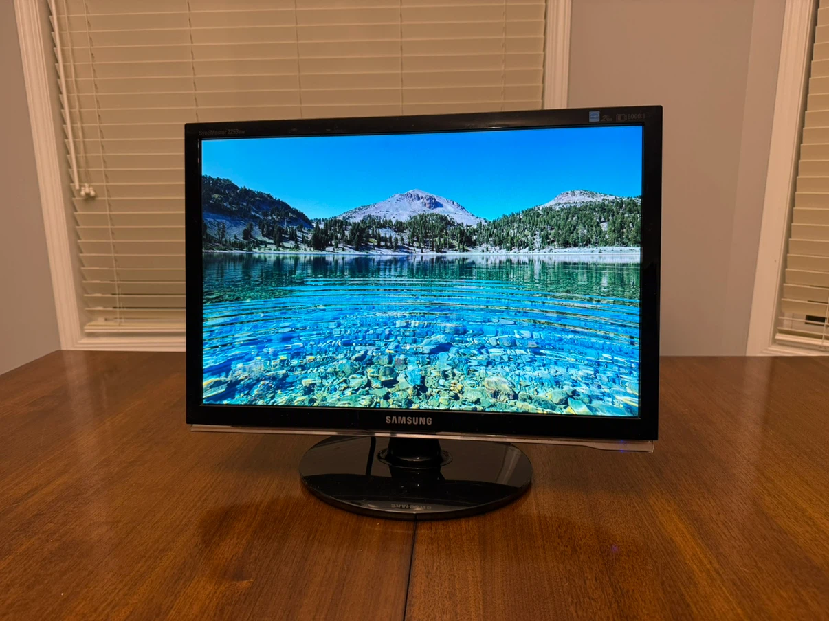 Samsung 2253BW LCD Monitor
