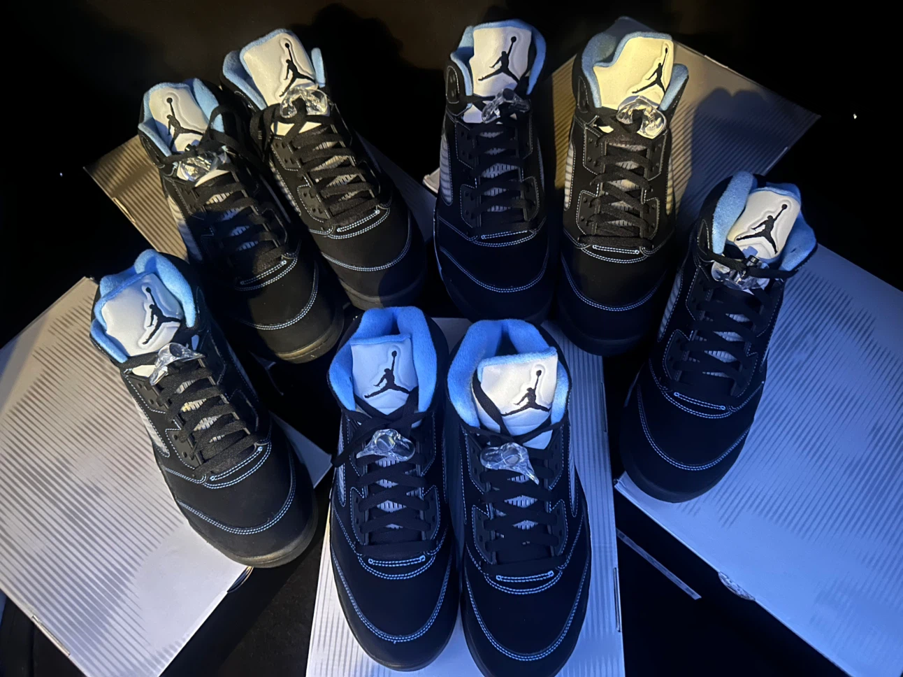Air Jordan 5 Retro university blue - photo 2