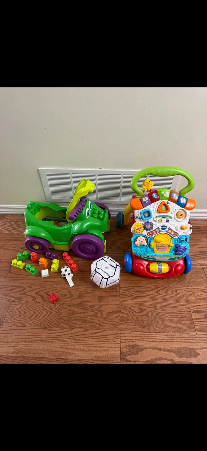 Lights and Sound Toy and Lego Car with Small Toys - photo 4