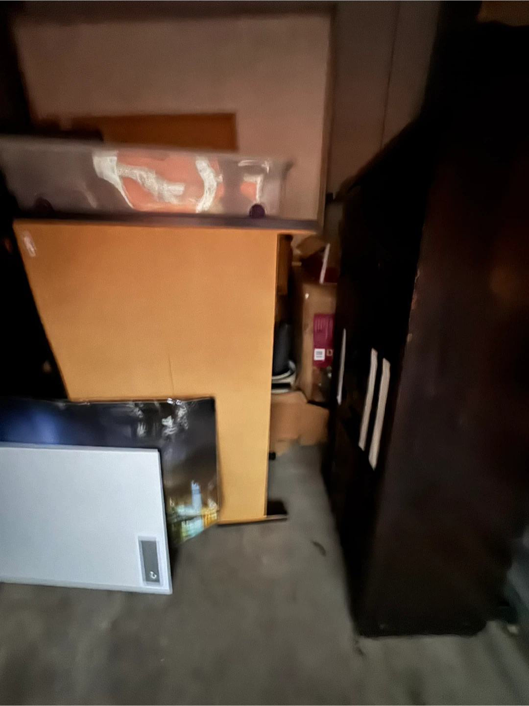 Free storage space metal 10x10 must clear all out
